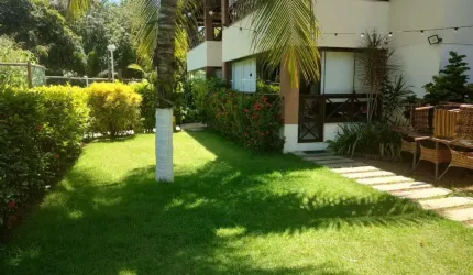 Apartamento térreo com Garden, 3 suítes. Condomínio Genipabu Club House. Guarajuba-BA