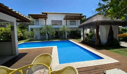 Desfrute do luxo e tranquilidade nessa maravilhosa casa localizada no Quinta da Lagoa Itacimirim
