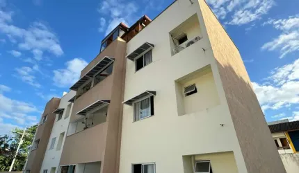 Cobertura à venda em Stella Maris. Duplex  Decorada  146 m² 2/4 sendo 1 suíte.