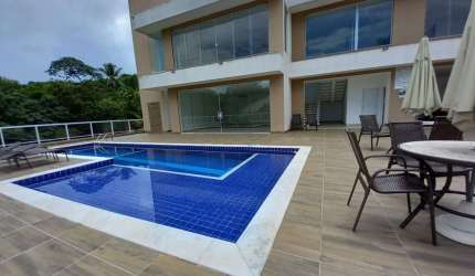 Casa com 3 dormitórios, sendo 1 suíte, piscina privativa, 2 vagas à venda por R$ 599.000 - Condomínio fechado em Abrantes