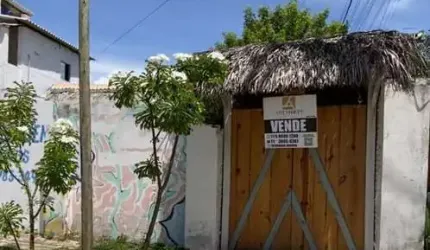 Terreno à venda, 300 m² , localização privilegiada na Rua Principal da Praia do Piruí- Arembepe