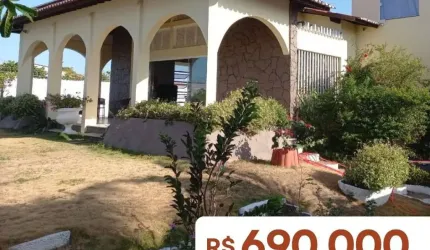 Linda casa à beira-mar em Iparana com 460m² e 5 quartos