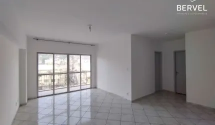 Apartamento com 2 quartos para alugar na Avenida Vicente de Carvalho, 1431, Vicente de Carvalho, Rio de Janeiro por R$ 740