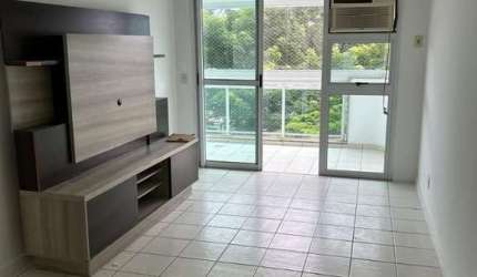 Apartamento com 3 quartos para alugar na Avenida Salvador Allende, 5400, Recreio dos Bandeirantes, Rio de Janeiro por R$ 2.650