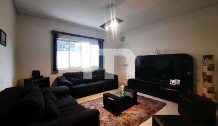 Casa térrea com 2 quartos  na Agua Rasa,, São Paulo-SP!