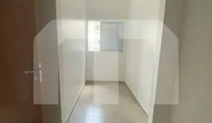 Apartamento à Venda ou Locação em São Paulo-SP: 2 Quartos, 1 Sala, 1 Banheiro, 1 Vaga de Garagem, 45