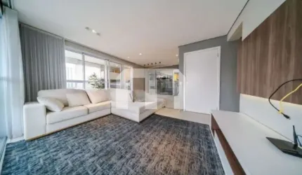 Apartamento, no Anália Franco , finamente mobiliado e decorado, próximo Shopping Anália Franco