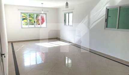 Casa de alto padrão em condomínio na Vila Formosa, São Paulo-SP: 3 quartos, 1 suíte, 2 salas, 3 banh