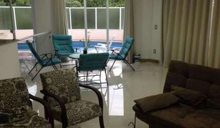 SOBRADO À VENDA NO CONDOMÍNIO VILLA VERDE 1 EM FRANCO DA ROCHA!