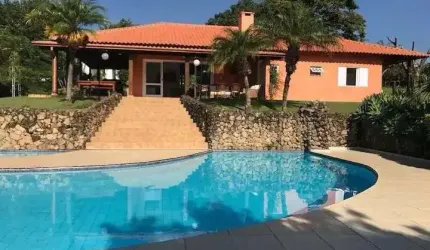 CHÁCARA COM 3 SUÍTES À VENDA EM ITUPEVA - BAIRRO JARDIM SANTA ELISA!