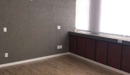 SALA COMERCIAL À VENDA COM 128M² - NO CENTRO DE JUNDIAÍ-SP!