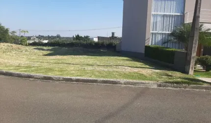 TERRENO COM 309M² À VENDA NO TERRAS DE GÊNOVA, BAIRRO ENGORDADOURO!