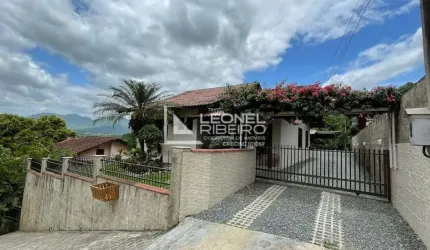 Casa com 3 dormitórios à venda no bairro Das Nações em Timbó - SC
