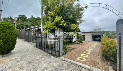 Casa com 3 dormitórios à venda no bairro Dos Estados  - Timbó/SC