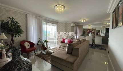 Apartamento à venda com 3 dormitórios no bairro Das Capitais em Timbó/SC