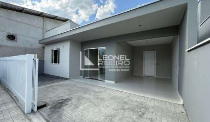 Casa com 2 dormitórios à venda, 75,35 m² no bairro Divinéia em Rio dos Cedros/SC