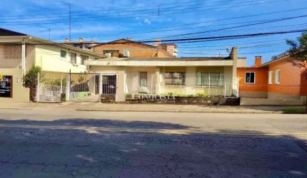 Casa com 3 quartos à venda na Rua Graciema Formolo, 540, Sagrada Família, Caxias do Sul por R$ 800.000