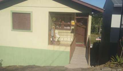 Casa com 3 quartos à venda na Rua Treze de Junho, 3333, São Cristóvão, Caxias do Sul por R$ 400.000