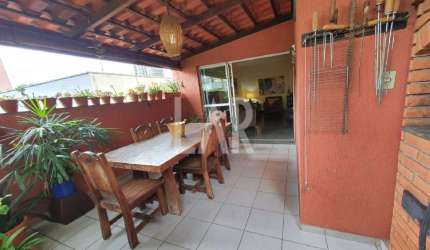 Casa à venda, 7 quartos, 1 suíte, 3 vagas, Santo Antônio - Belo Horizonte/MG