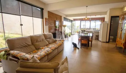 Casa em Condomínio à venda, 4 quartos, 1 suíte, 4 vagas, Ville de Montagne - Nova Lima/MG