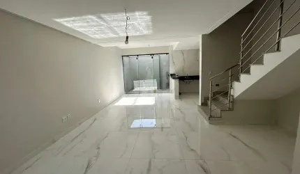 Casa Geminada à venda, 3 quartos, 1 suíte, 2 vagas, Santa Mônica - Belo Horizonte/MG