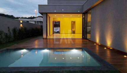 Linda casa - 4 quartos com 2 suítes e 2 semissuítes, 4 vagas - Alphaville Lagoa dos Ingleses