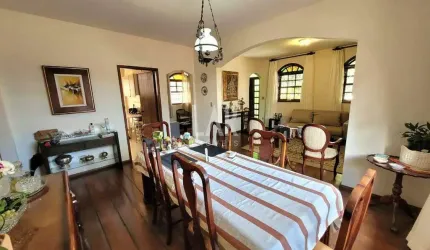 Casa à venda, 5 quartos, 3 suítes, 3 vagas, Santa Lúcia - Belo Horizonte/MG