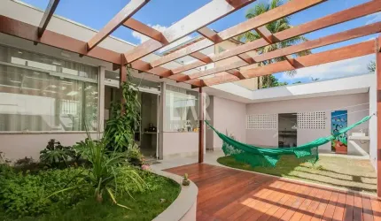 Casa à venda, 3 quartos, 1 suíte, 2 vagas, Sagrada Família - Belo Horizonte/MG