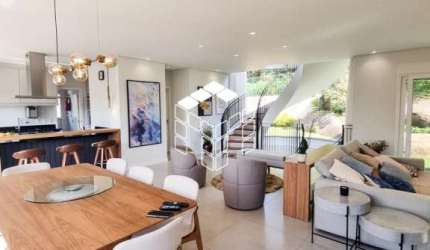 Casa em condomínio fechado com 4 quartos à venda na Rodovia Haroldo Soares Glavan, 4690, Cacupé, Florianópolis por R$ 5.300.000