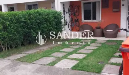 Casa em condomínio fechado com 3 quartos à venda na Estrada dos Bandeirantes, Vargem Pequena, Rio de Janeiro, 85 m2 por R$ 430.000