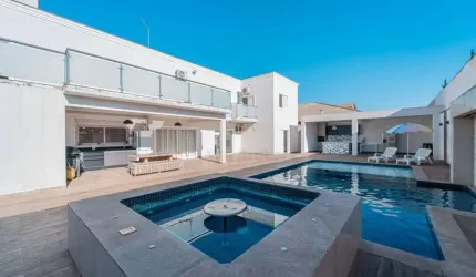 Casa com 5 quartos à venda, 500 m² por R$ 1.800.000 - Haras Bela Vista - Vargem Grande Paulista/SP