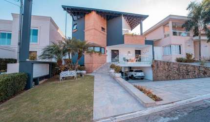 Casa em Alphaville com 4 quartos à venda, 500 m² por R$ 2.980.000 - Alphaville - Santana de Parnaíba/SP