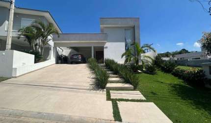 Casa com 3 dormitórios, 177 m² - venda por R$ 1.350.000,00 ou aluguel por R$ 9.800,00/mês - Condomínio Terras de Santa Adélia - Vargem Grande Paulista/SP