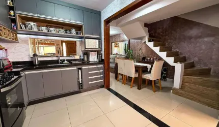Casa com 3 quartos à venda, 94 m² por R$ 410.000 - Recanto das Graças IV - Cotia/SP