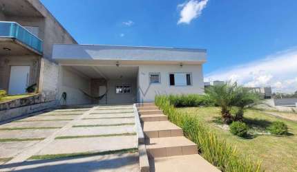 Casa com 3 quartos à venda, 170 m² por R$ 700.000 - Condominio Belbancy - Vargem Grande Paulista/SP