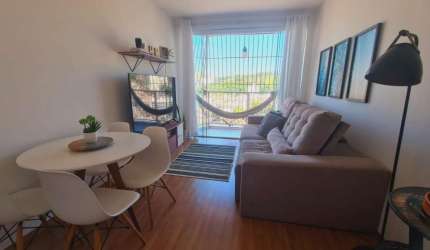 Excelente apartamento lindo indevassado