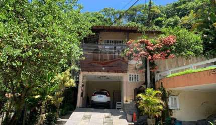 Casa maravilhosa em Excelente Condomínio