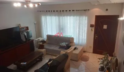Magnífico sobrado no Bairro Rudge Ramos em SBC. Ampla sala com sanca no teto com excelente iluminação lavabo, sala de jantar, enorme cozinha com armários, 3 amplos dormitórios com piso laminado. Sendo
