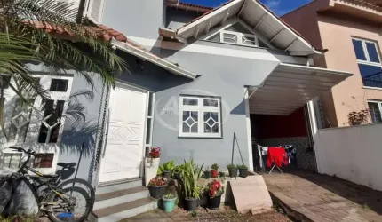 Casa com 3 quartos à venda na Rua Andrômeda, 359, Estância Velha, Canoas por R$ 950.000