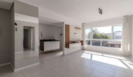 Apartamento com 2 quartos à venda na Rua da Várzea, 152, Jardim São Pedro, Porto Alegre por R$ 385.000