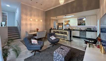 Casa com 5 quartos à venda na Avenida Dona Rosalina, 841, Igara, Canoas por R$ 1.270.000