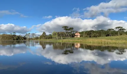 LINDO CHALÉ COM 244m² À VENDA, localizado na QUEIMADA GRANDE, RANCHO QUEIMADO - SC