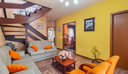 Casa com 4 quartos à venda na VINTE E UM DE ABRIL, 85, Vila Jardim América, Cachoeirinha, 171 m2 por R$ 800.000
