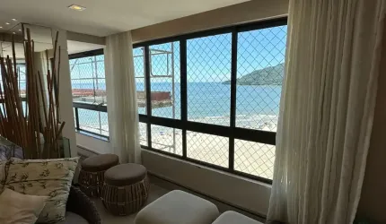 LIndo frente mar Balneário