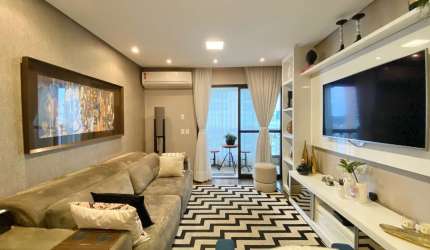 Apartamento de 3 dormitórios 128m² na Ponta da Praia com Lazer completo