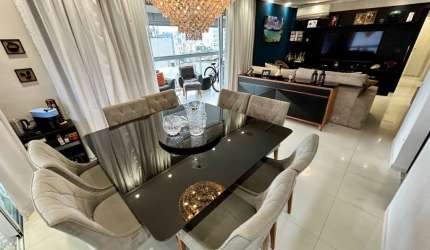 Apartamento de 3 dormitórios 171 m² no Embaré com Lazer Completo