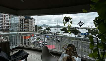 Apartamento Vista mar de 3 suites 199m² na Ponta da Praia com varanda gourmet e lazer completo
