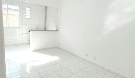 Apartamento Studio  40m² frente mar no Embaré 340mil