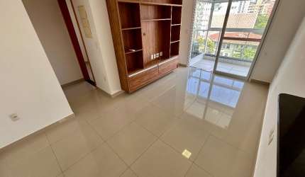 Apartamento de 1 dormitório 52m² no Embaré com varanda e Lazer