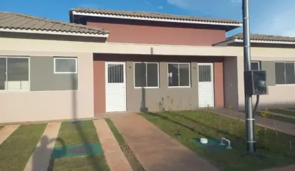 Alugo Casa em Várzea Grande,  Condomínio Fechado